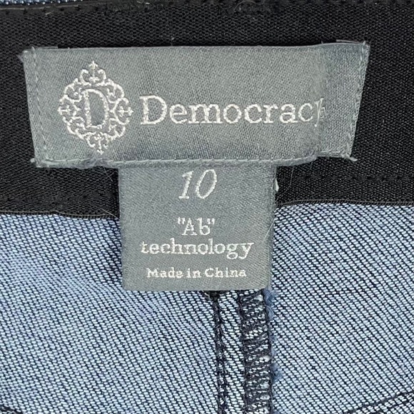 Democracy Ab Technology Cropped Jeans 10 Blue Raw Fringe Hem Boho Summer Capsule - Picture 5 of 7